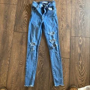 Levi high rise super skinny